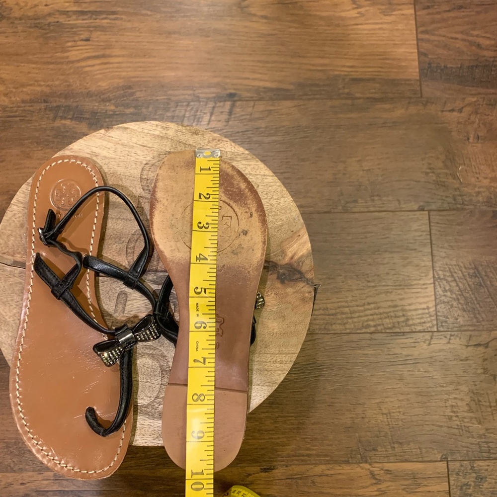 Tory Burch Bryan Pave Bow Flat Thong Sandal Size 7M - Picture 7 of 7